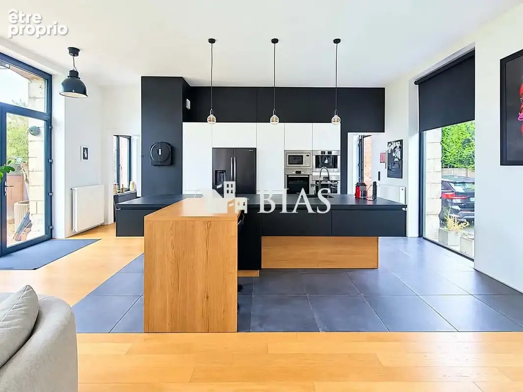 Maison 6 pièces 186 m² à vendre à Voiscreville (27520) - photo 4