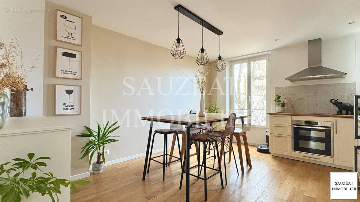 Appartement à MONTROUGE