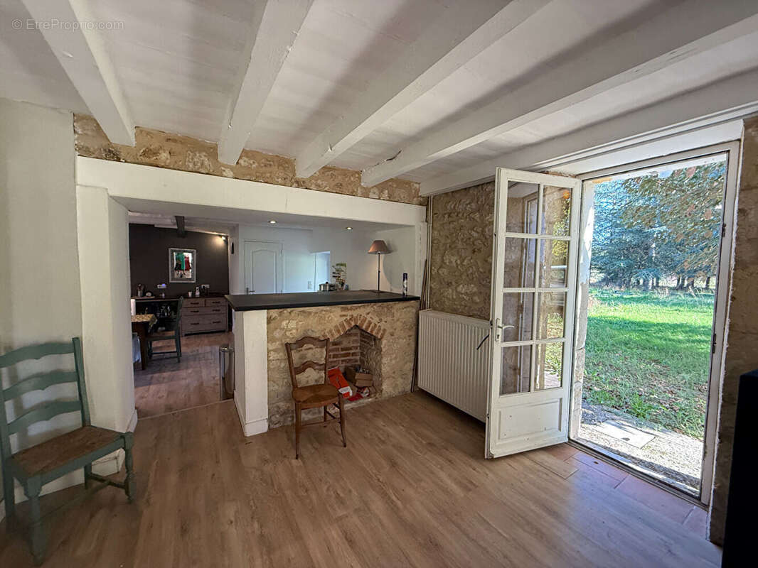 Propriété en pierre - photo 12