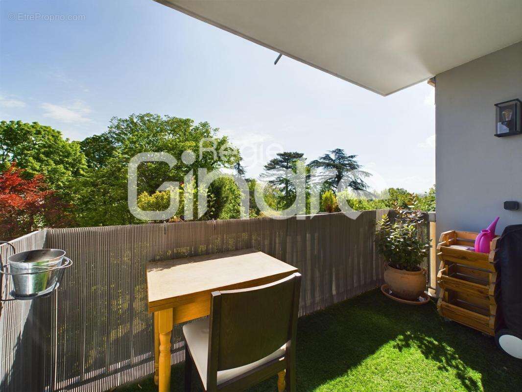 Appartement à CALUIRE-ET-CUIRE