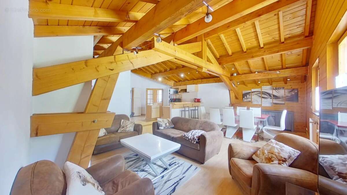 Appartement à BOIS-D'AMONT