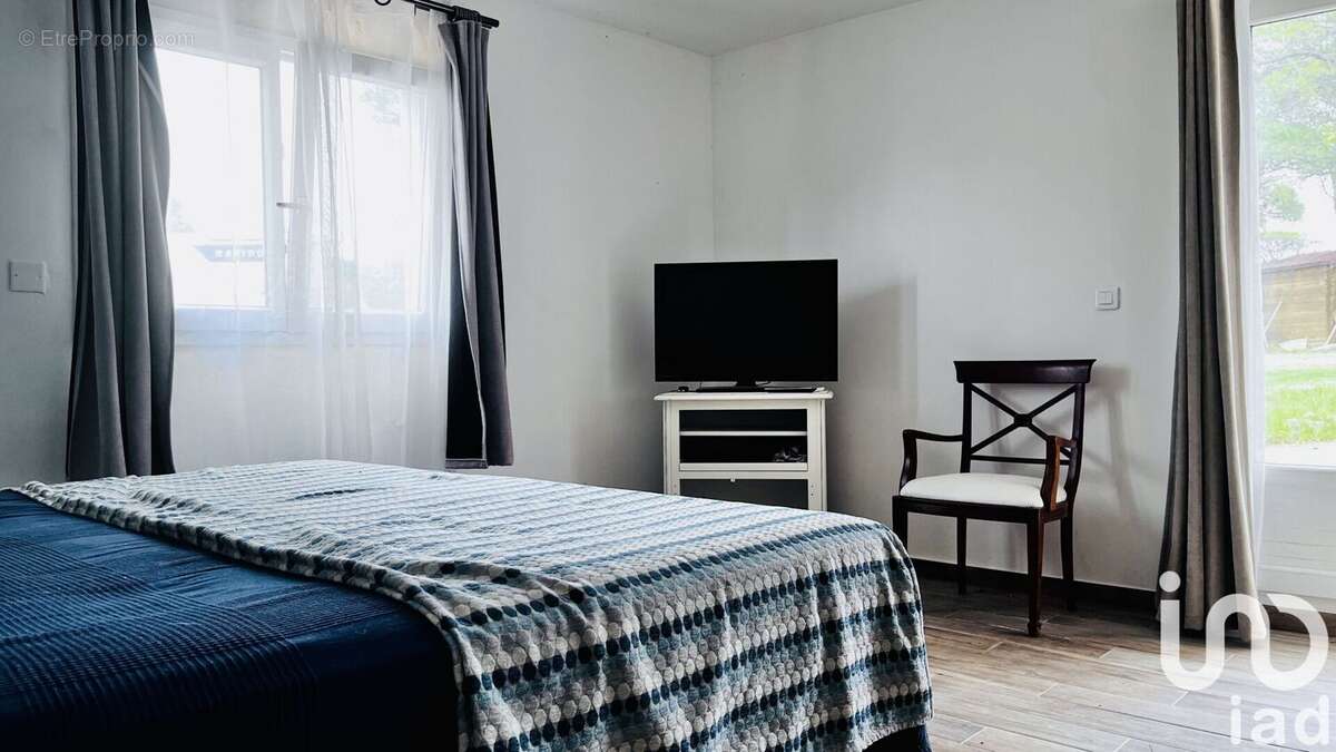 Photo 7 - Maison à PUGET-SUR-ARGENS