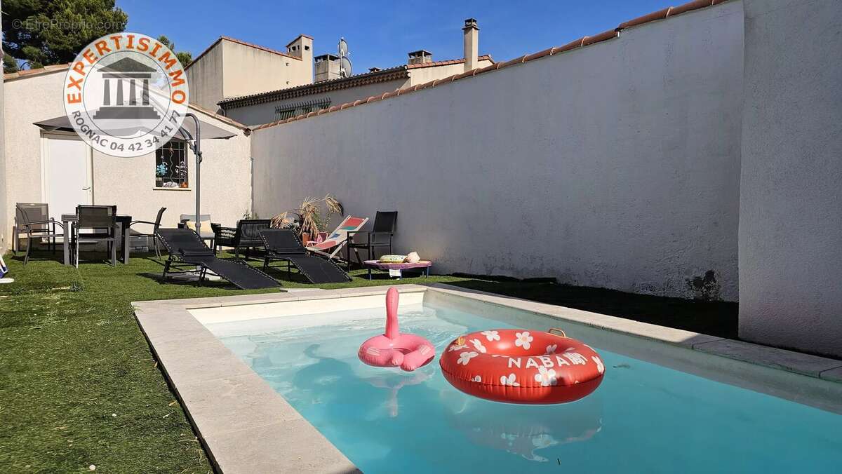 Maison à ROGNAC