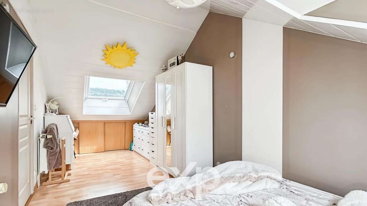 Maison à BOUSSIERES