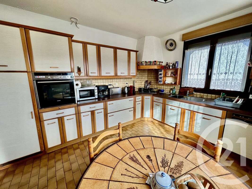 Maison à SAINT-GRATIEN