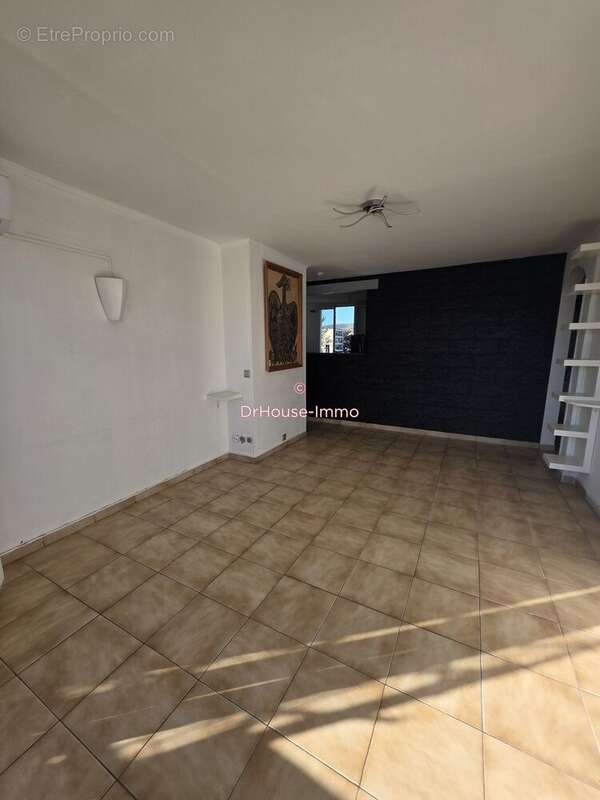 Appartement à MARSEILLE-14E