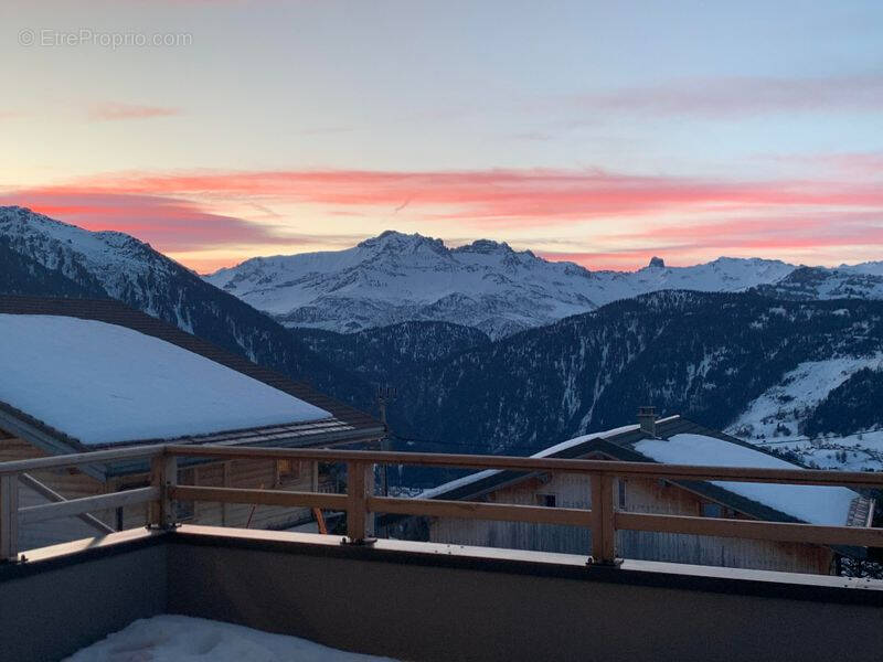 Appartement à HAUTELUCE