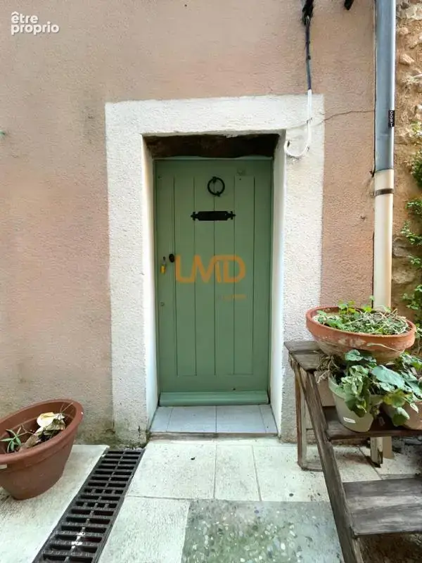 Châteaudouble – Maison de village en pierre 63 m², remise et cav - photo 10