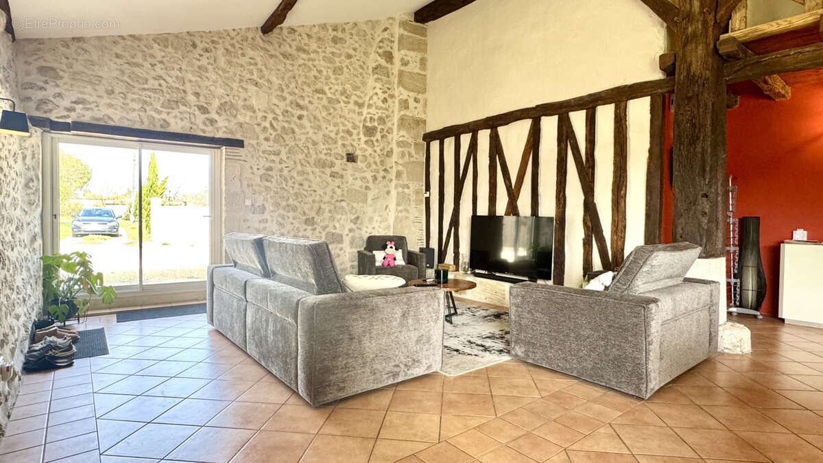Maison à BEAUPUY