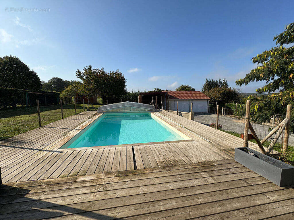 Maison à SAINT-MARCEL