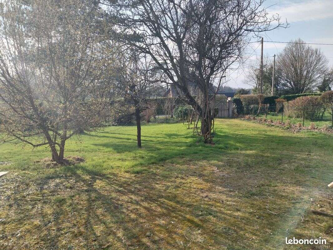 Terrain à GRAND-CHAMP