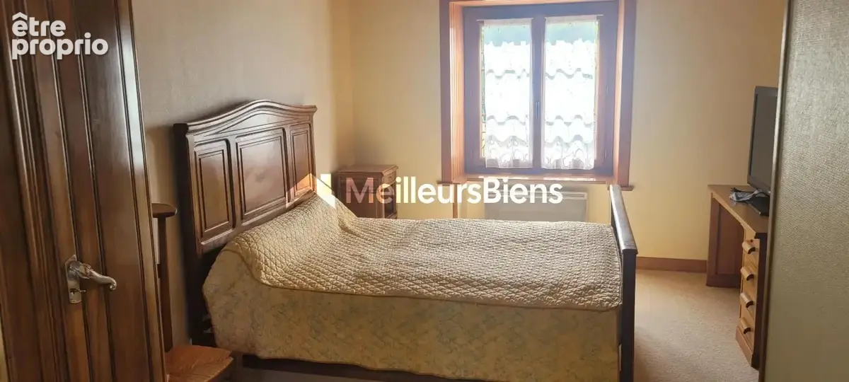 Maison de charme avec garage et terrain - photo 7