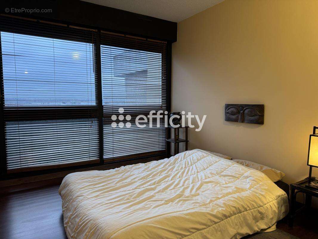 Appartement à GRIGNY