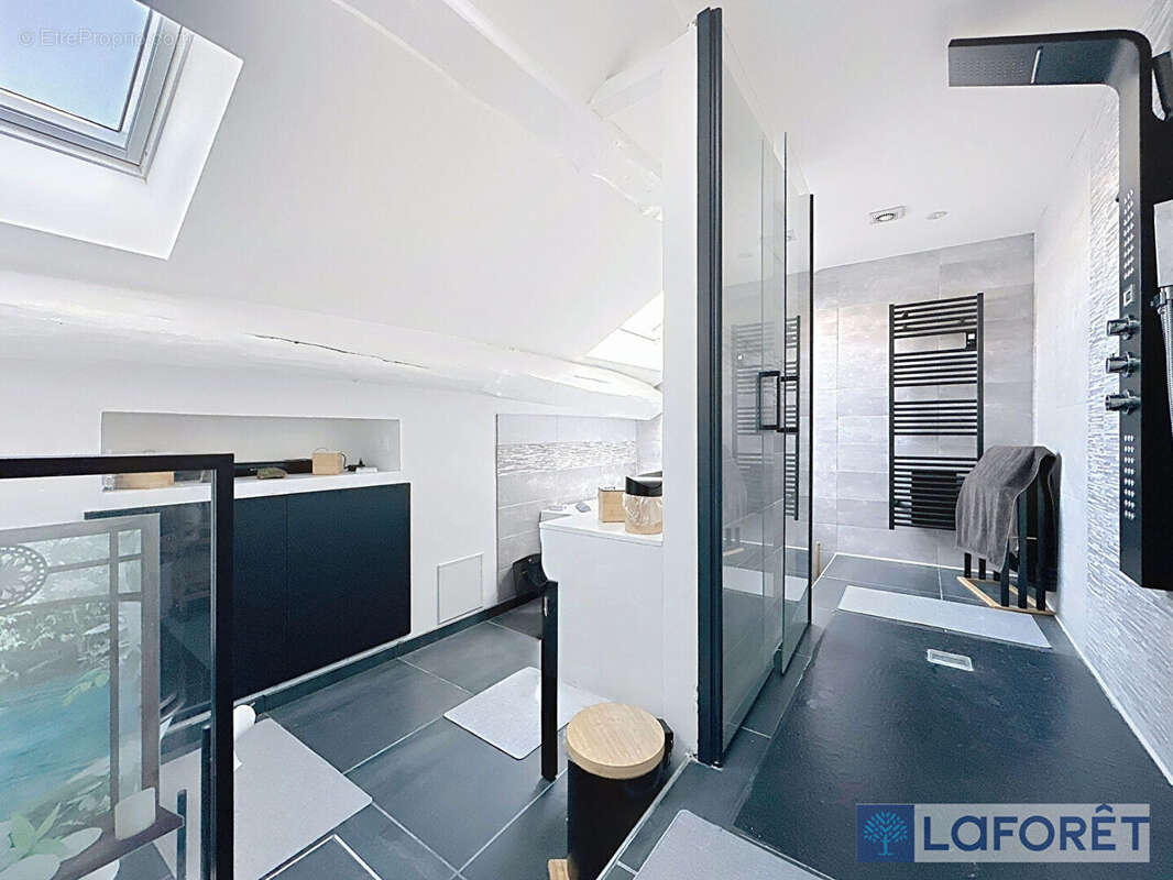 Maison à PERROGNEY-LES-FONTAINES