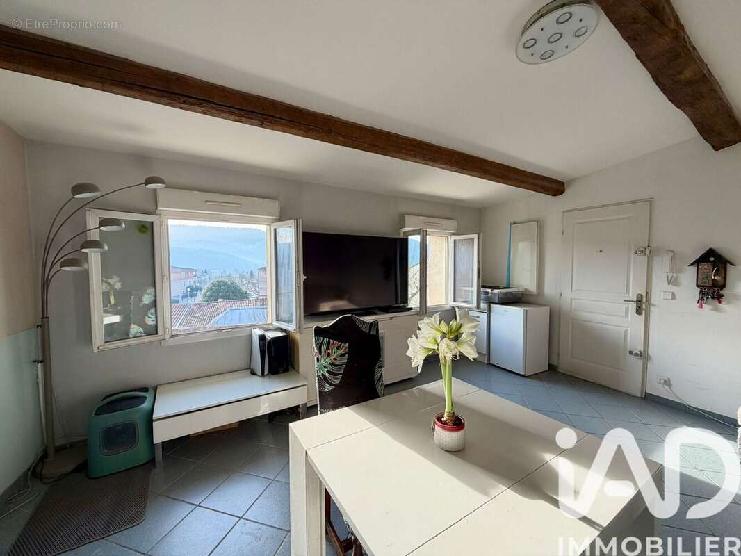 Photo 7 - Appartement à CUGES-LES-PINS
