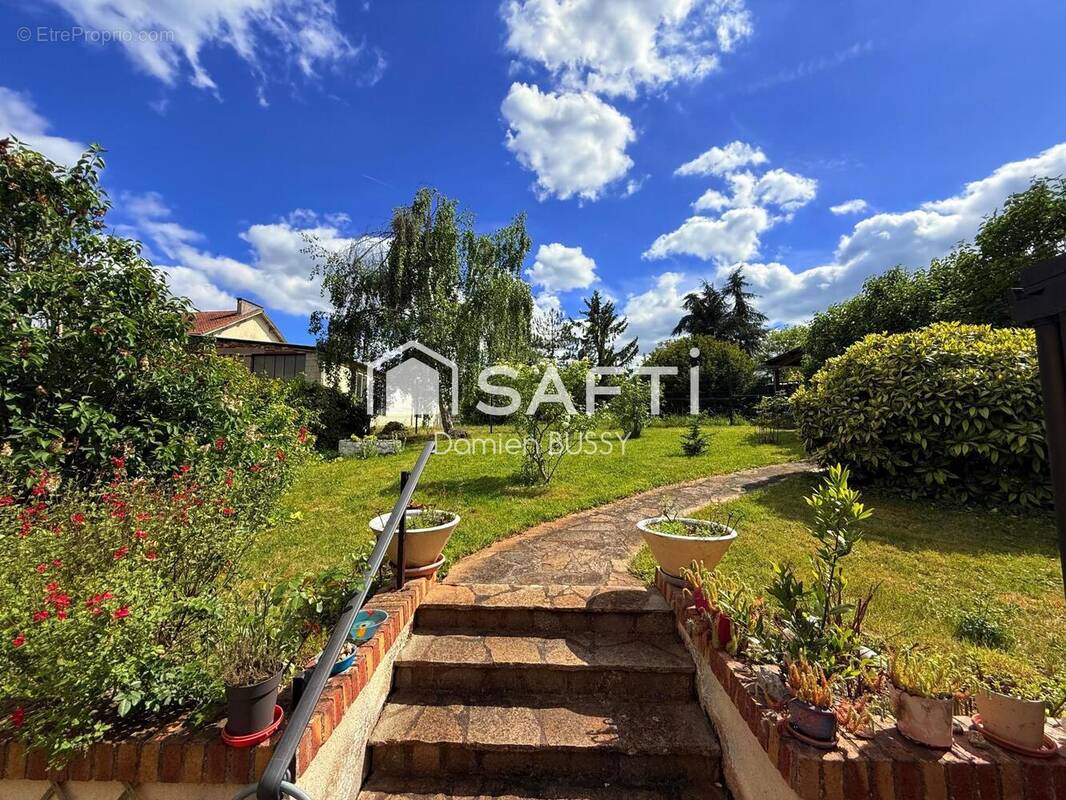 Photo 1 - Maison à BONNIERES-SUR-SEINE