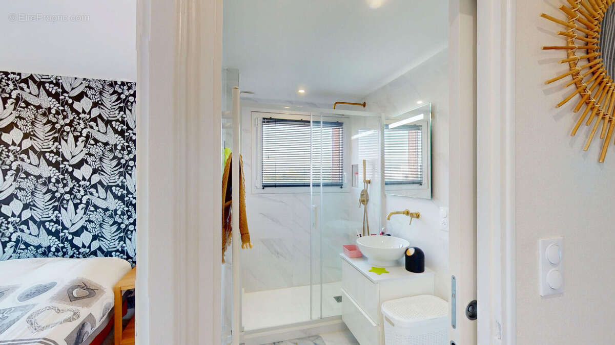Appartement 65 m² à Besancon  - photo 8