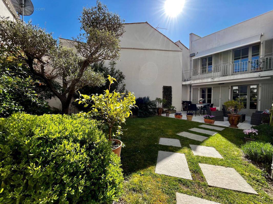 Appartement à LA ROCHELLE