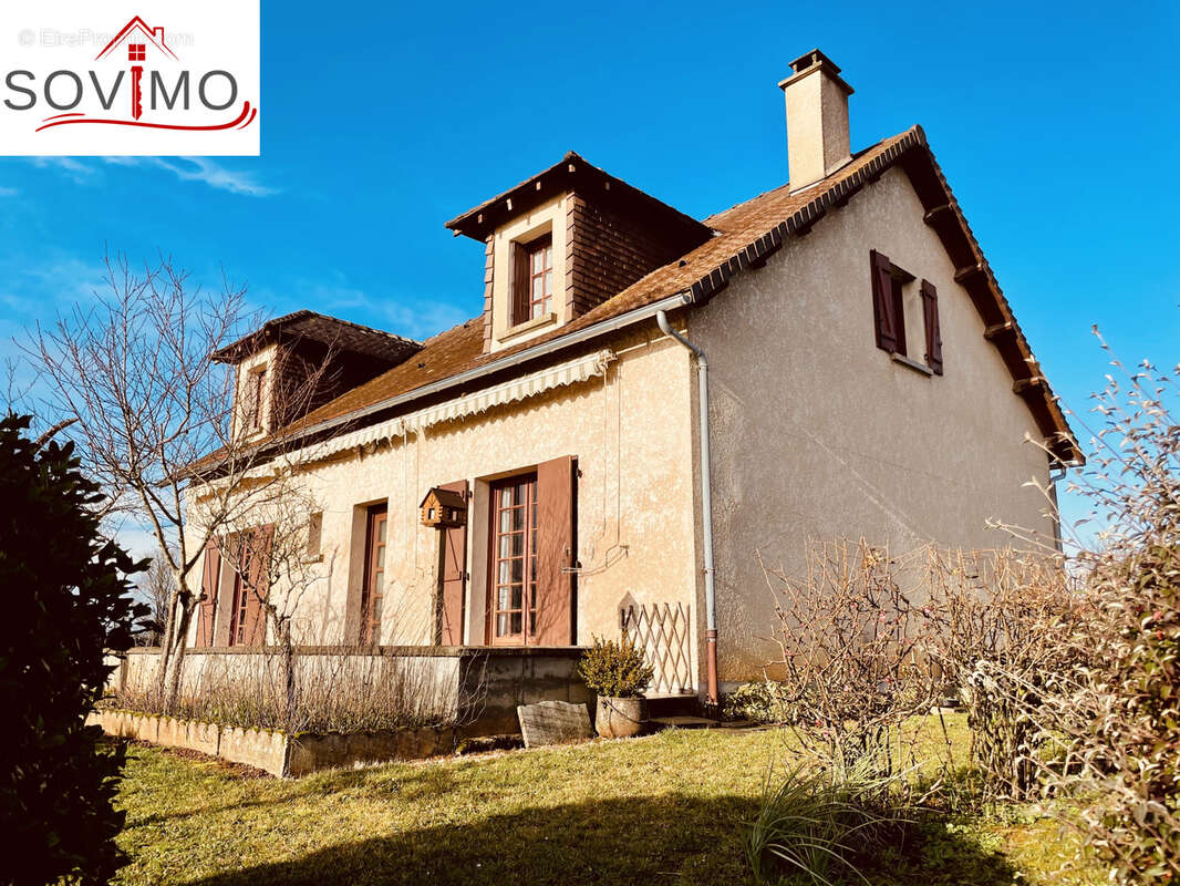 Maison à PRESSAC