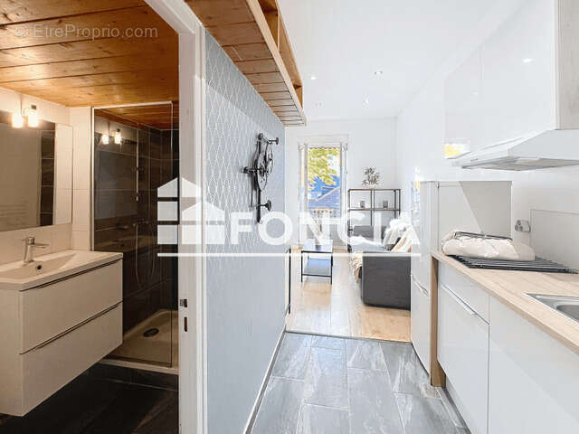 Appartement à LYON-8E