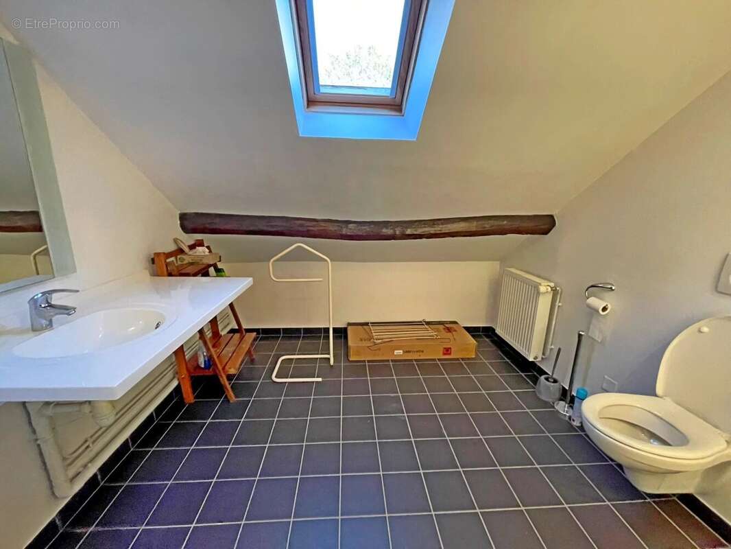 Maison à DUN-LES-PLACES