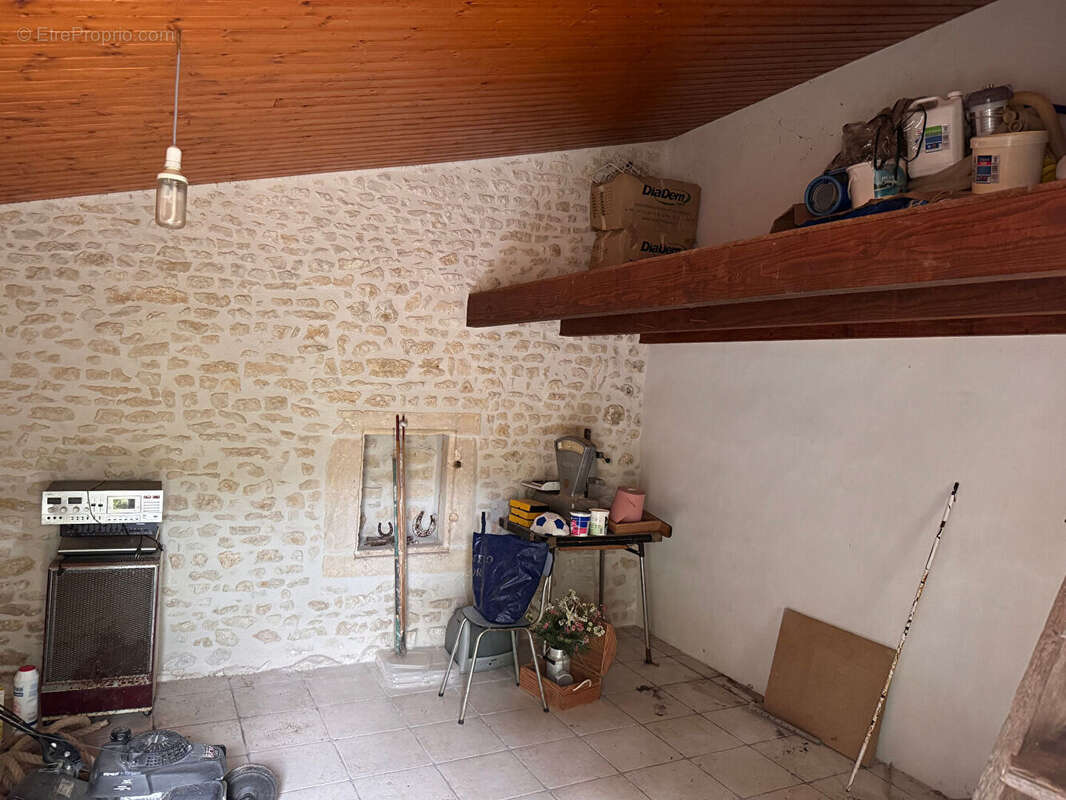 Maison Puy Du Lac 8 pièce(s) 168.71 m2 - photo 9