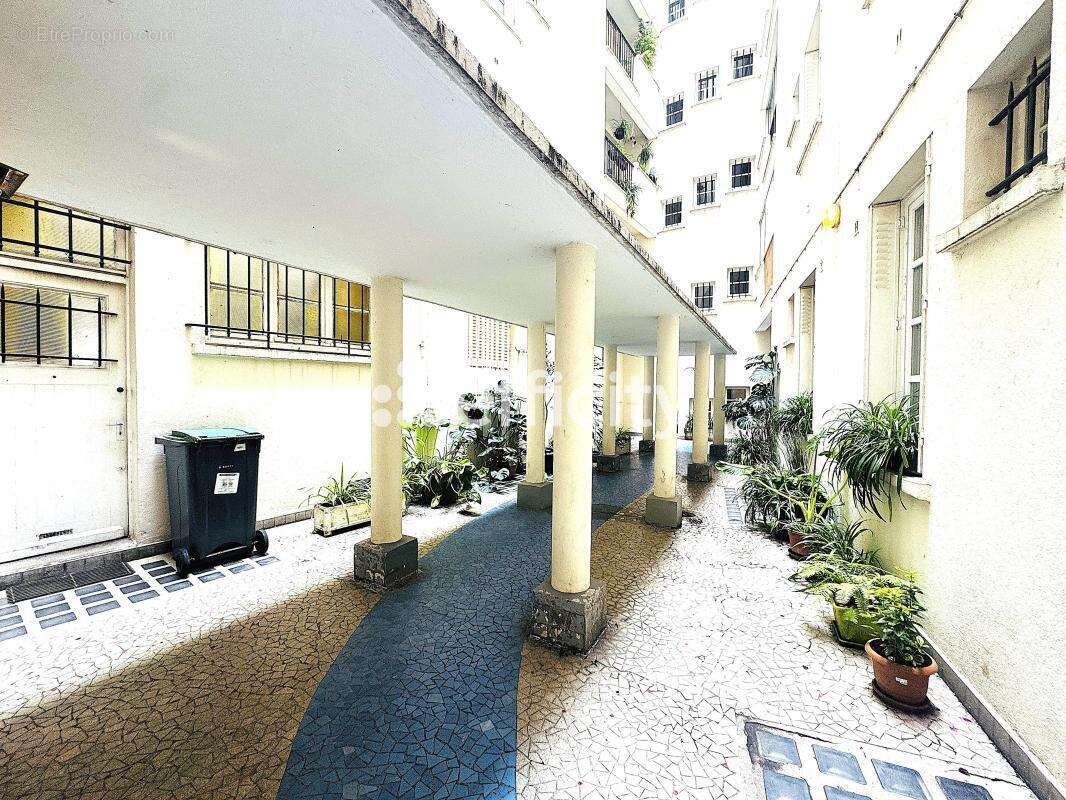 Appartement à PARIS-12E