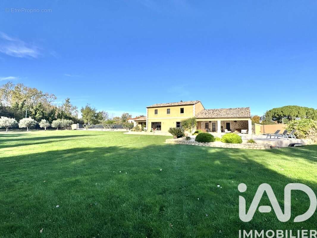 Photo 2 - Maison à TARASCON