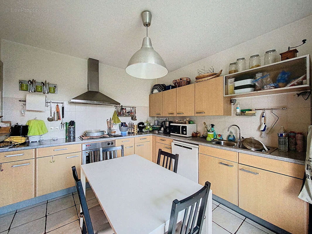 Maison Saint Etienne De Chigny 12 pièce(s) 213 m2 - photo 3