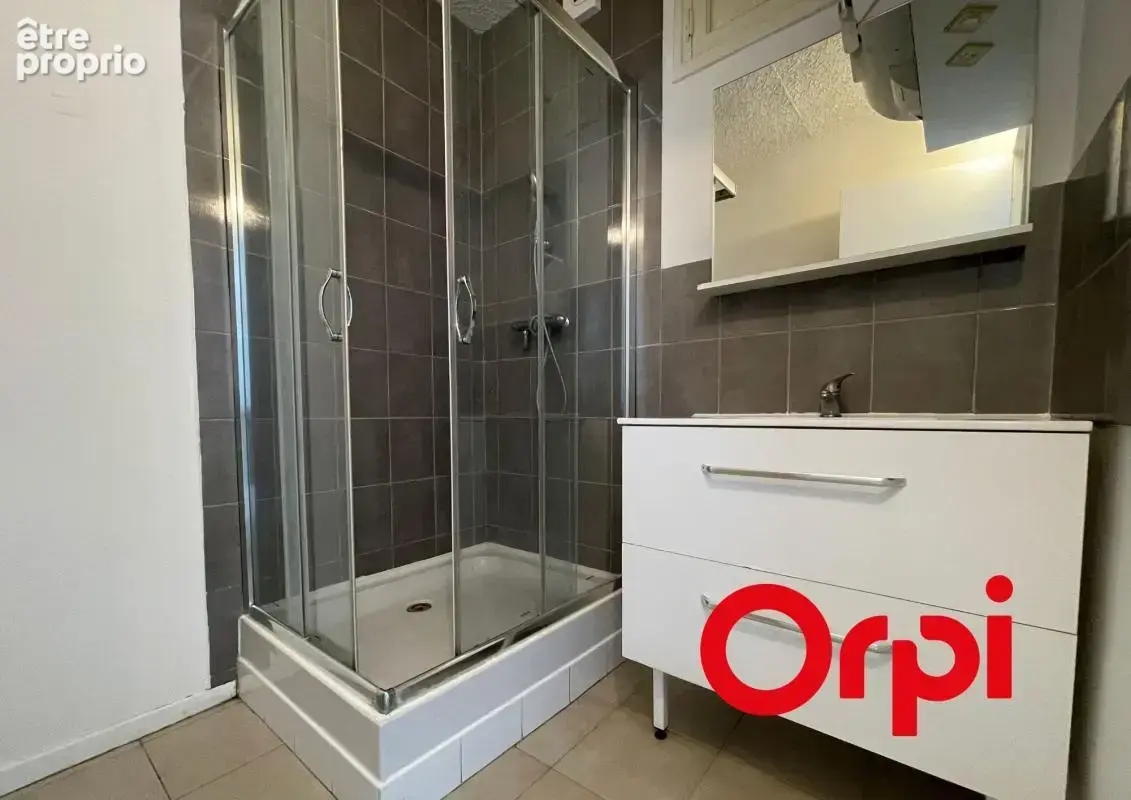 Appartement à Vendre FEYZIN - photo 9