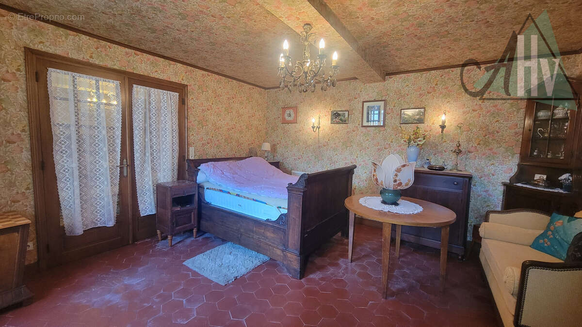 Maison à GUMERY