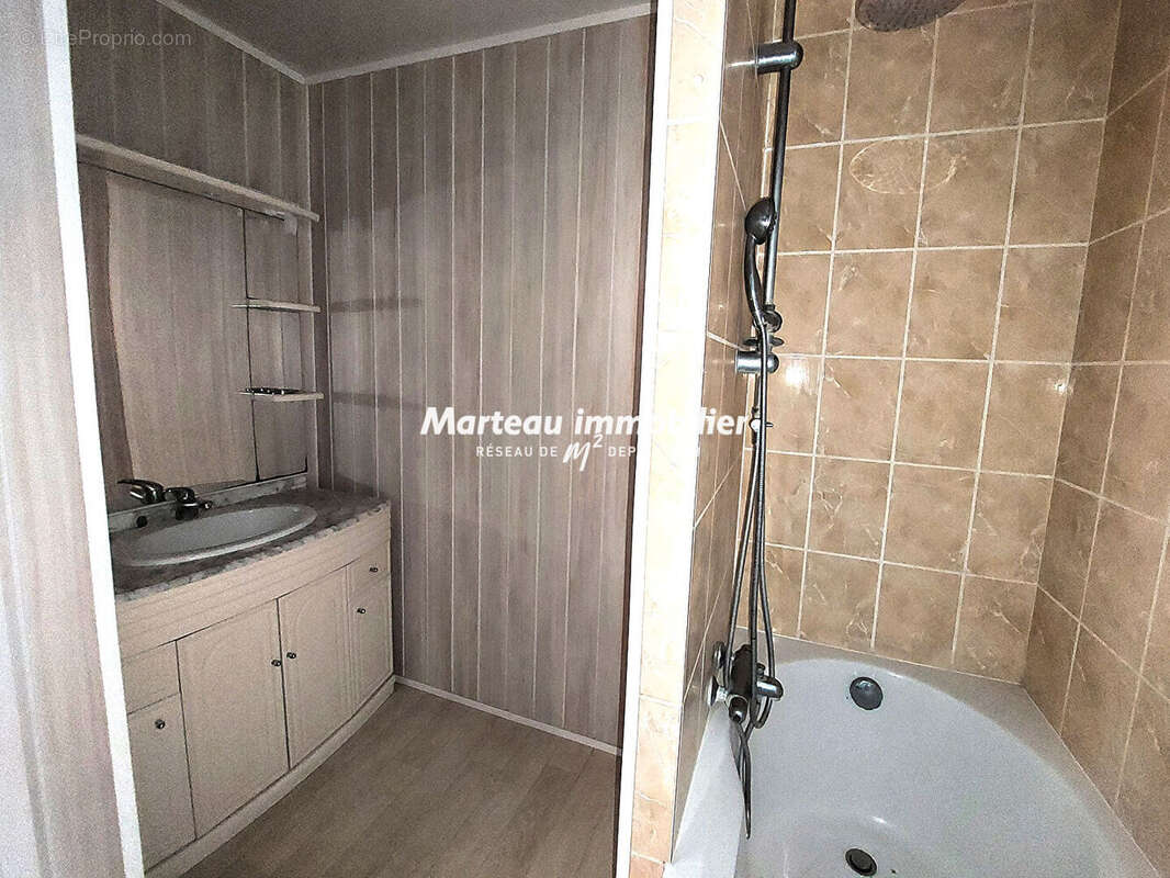 Appartement à SAVIGNE-L&#039;EVEQUE