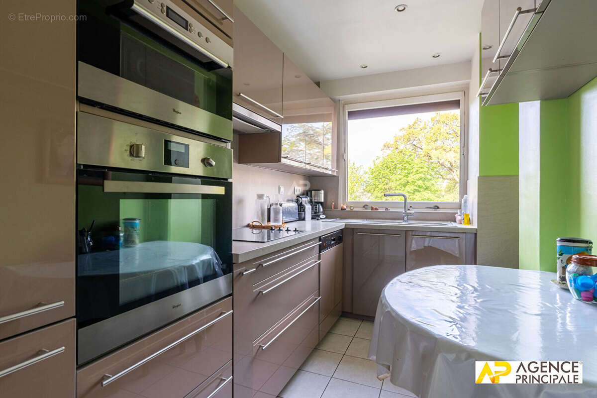 Appartement à MAISONS-LAFFITTE
