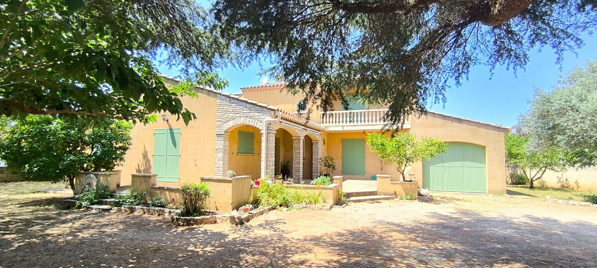 Maison à BOUILLARGUES