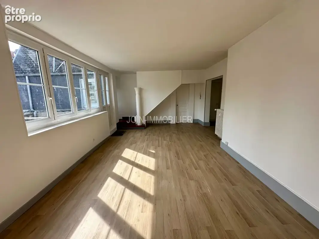 Appartement de caractère 4 pièces 81 m² avec terrasse - Centre-ville de Dieppe - photo 2