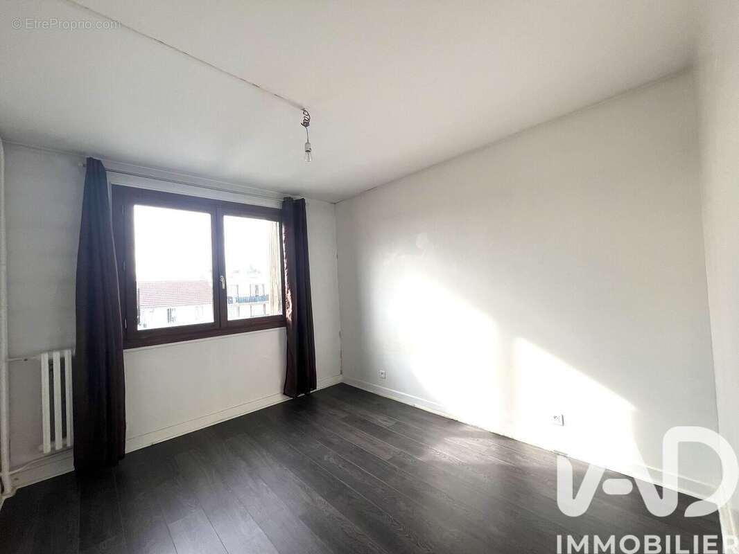 Photo 5 - Appartement à EPINAY-SUR-SEINE