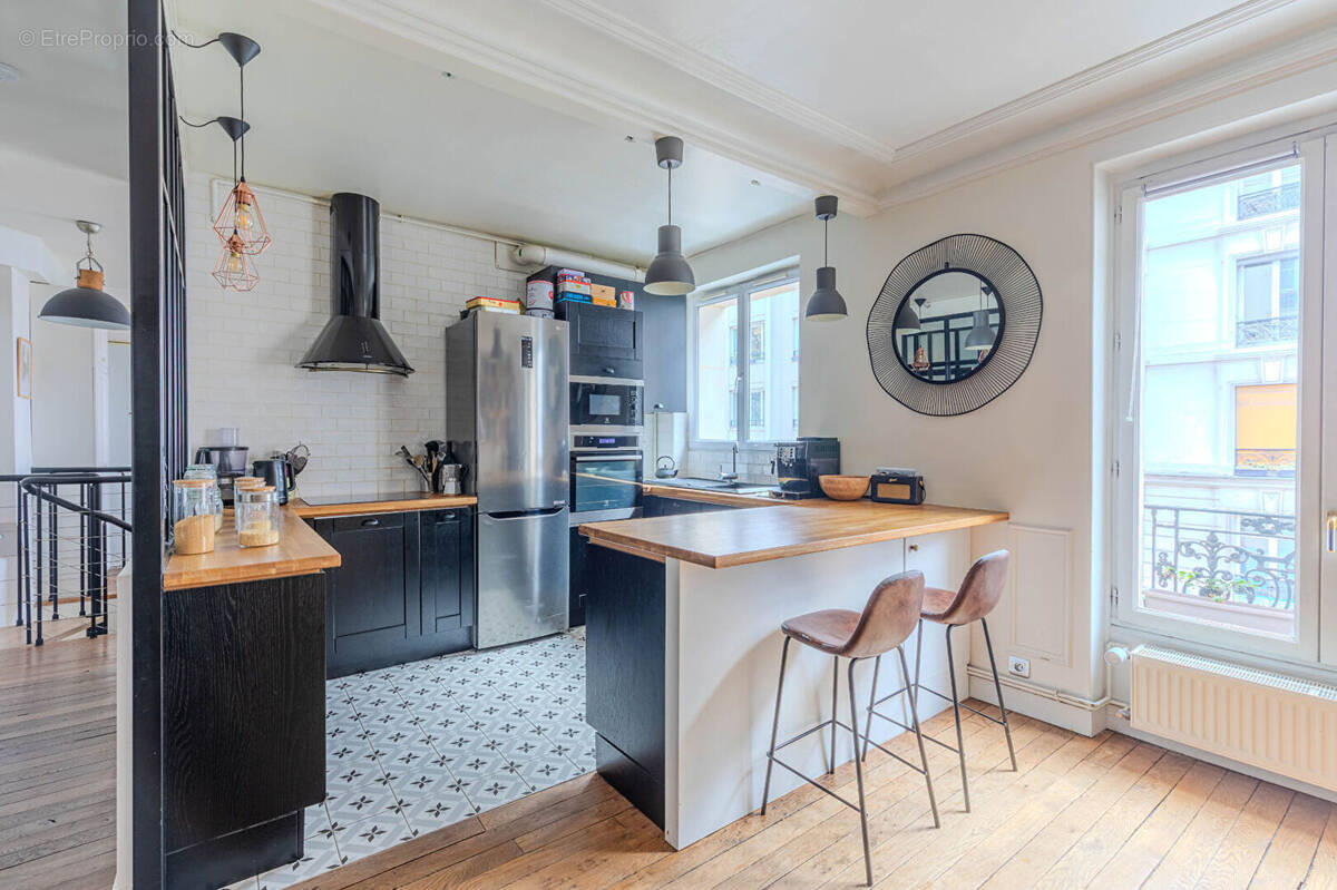 Appartement à PARIS-20E