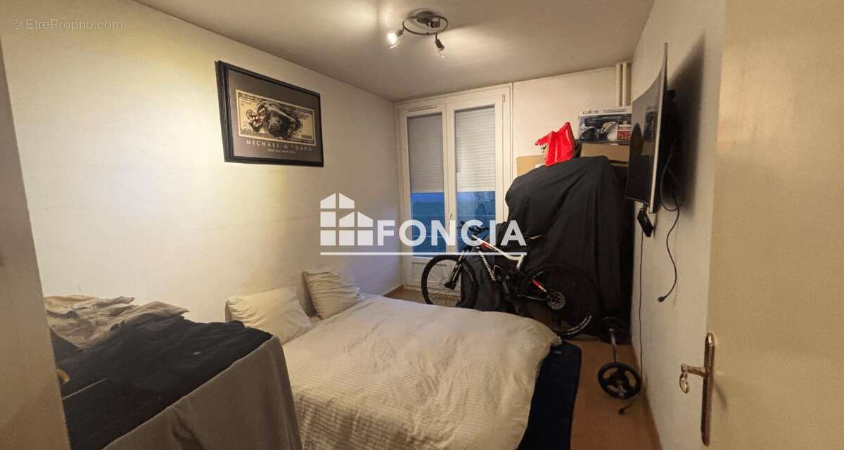 Appartement à DECINES-CHARPIEU