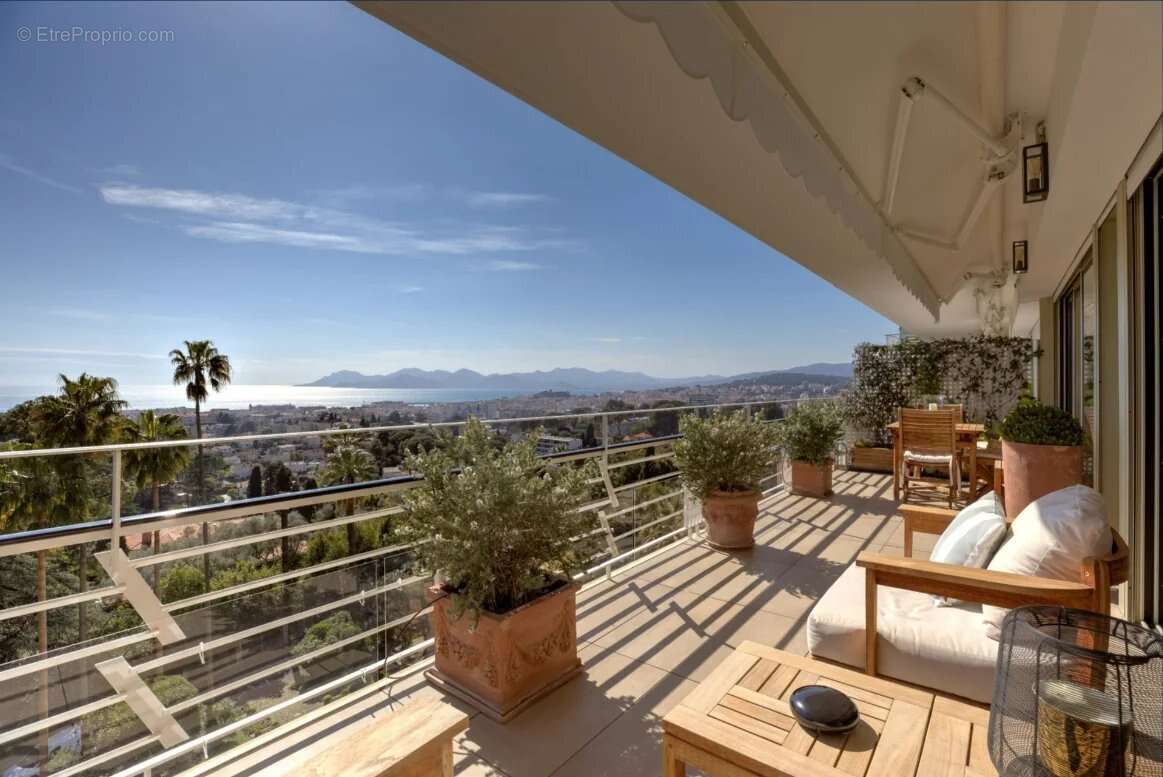 Cannes Basse californie – 3 pièces rénové avec vue mer - photo 10