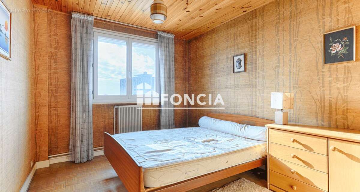 Appartement à FONTENAY-AUX-ROSES