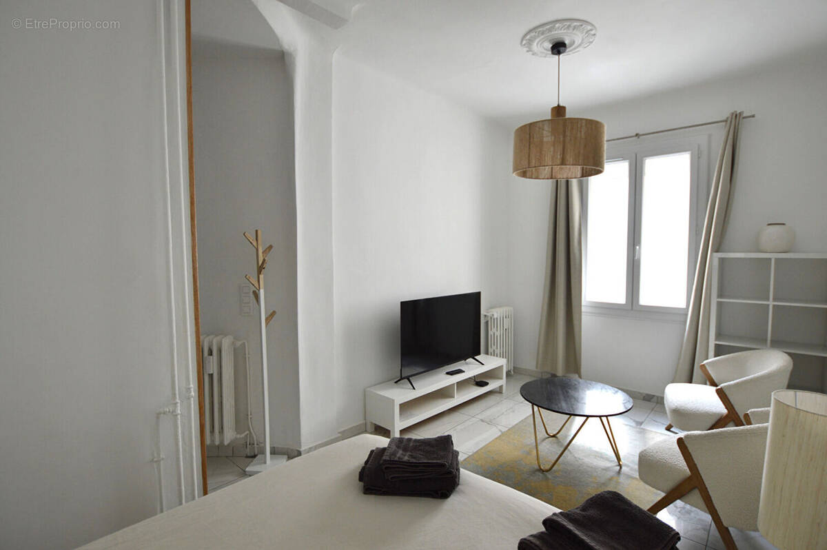 Appartement à MARSEILLE-7E