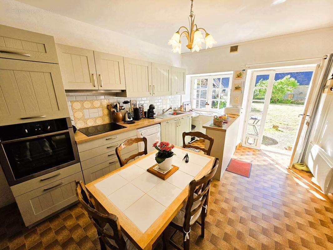 Maison Saint-Hélène 5 pièce(s) - photo 2