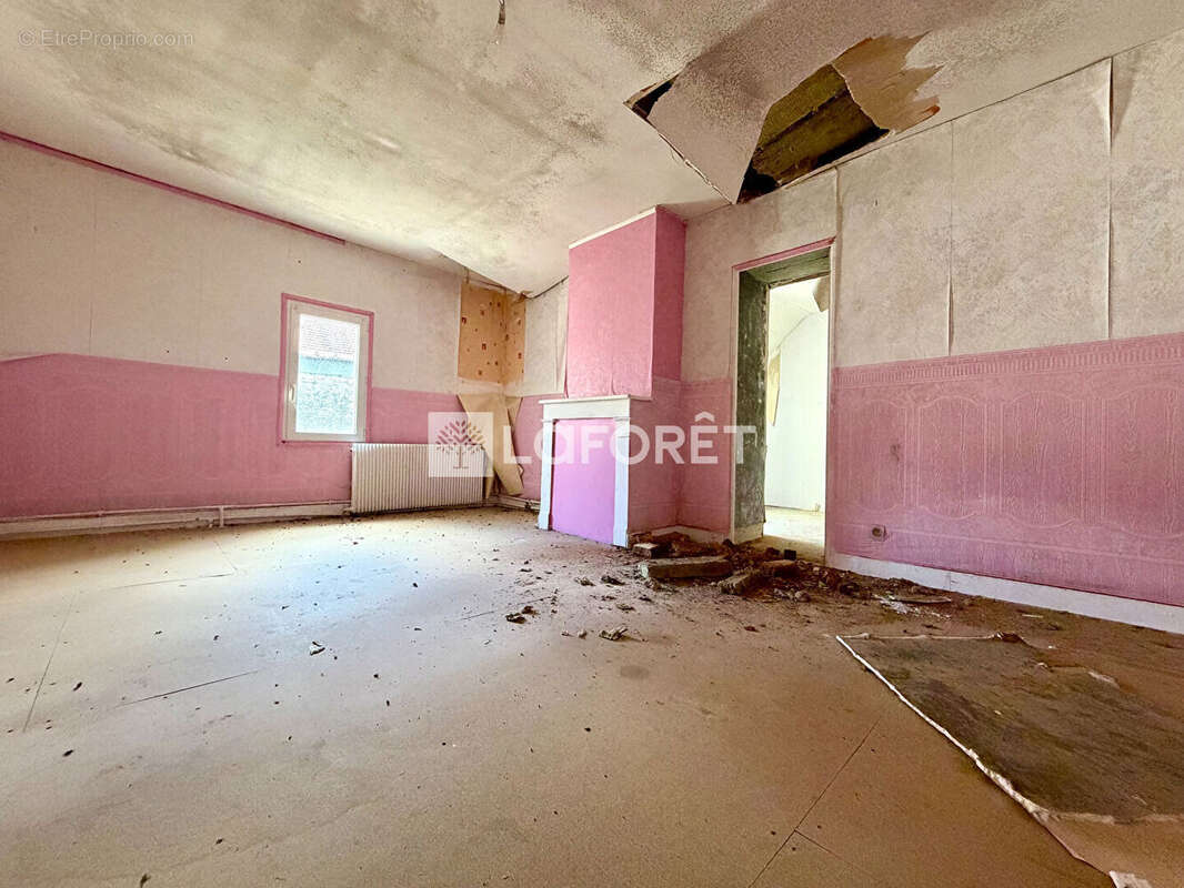 Maison Bury 9 pièce(s) 150 m2 - photo 12