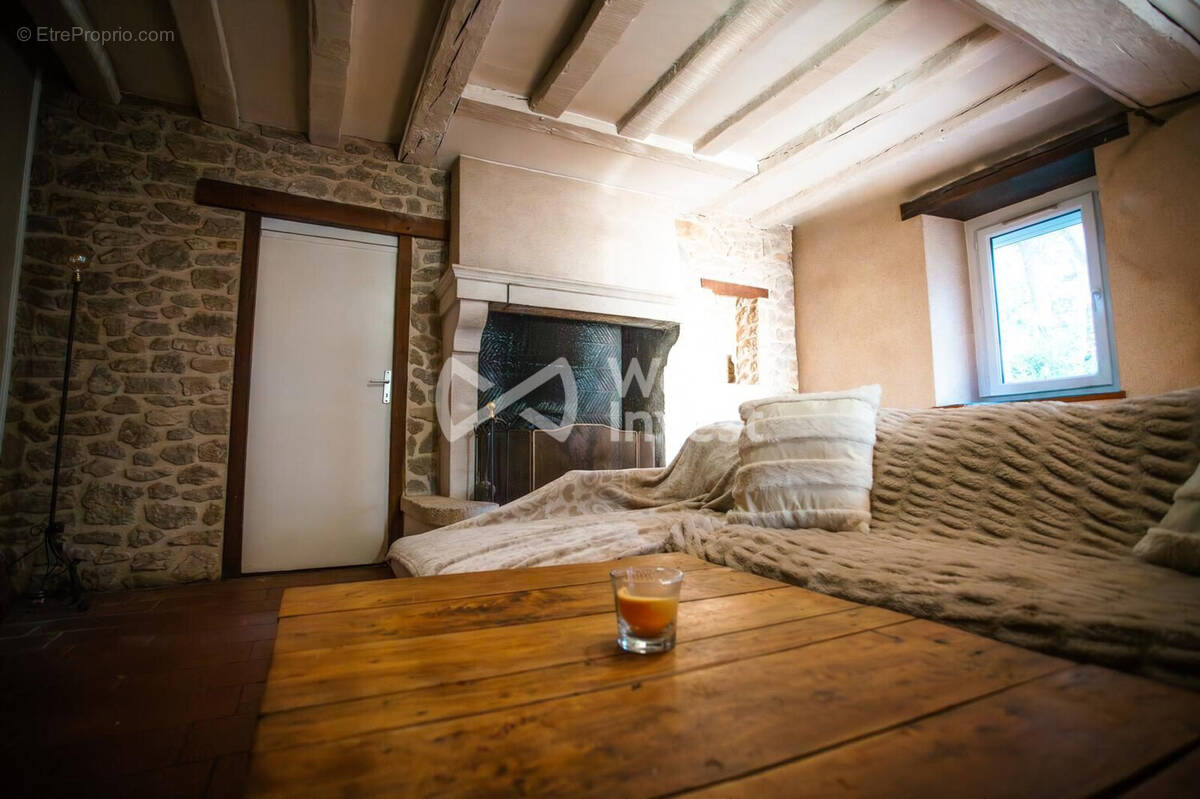 Maison à BRETTE-LES-PINS