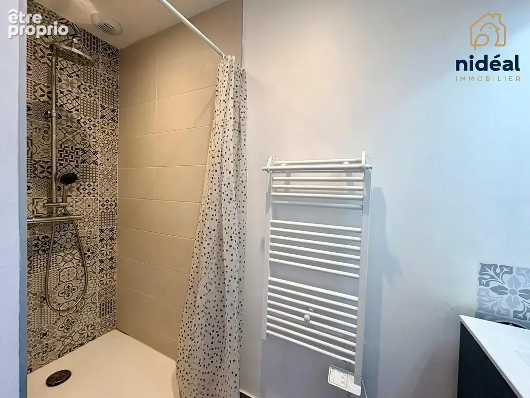 Maison 5 pièces 94 m² à vendre à Clarensac (30870) - photo 7