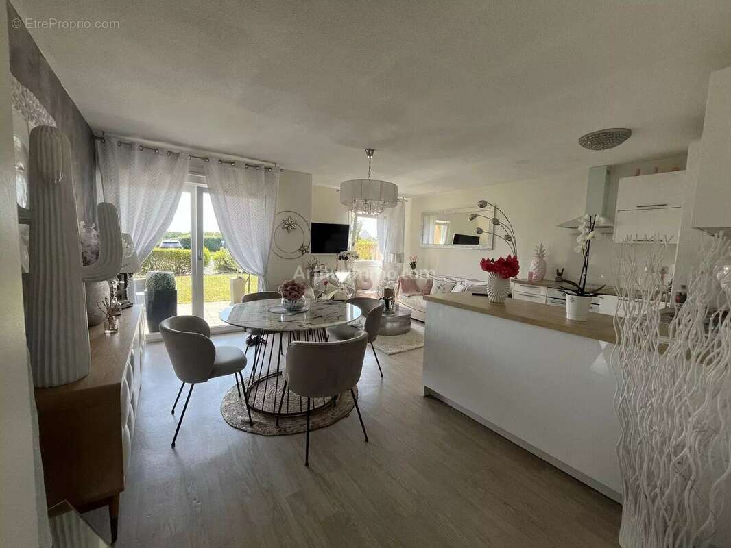 Appartement à TRELIVAN