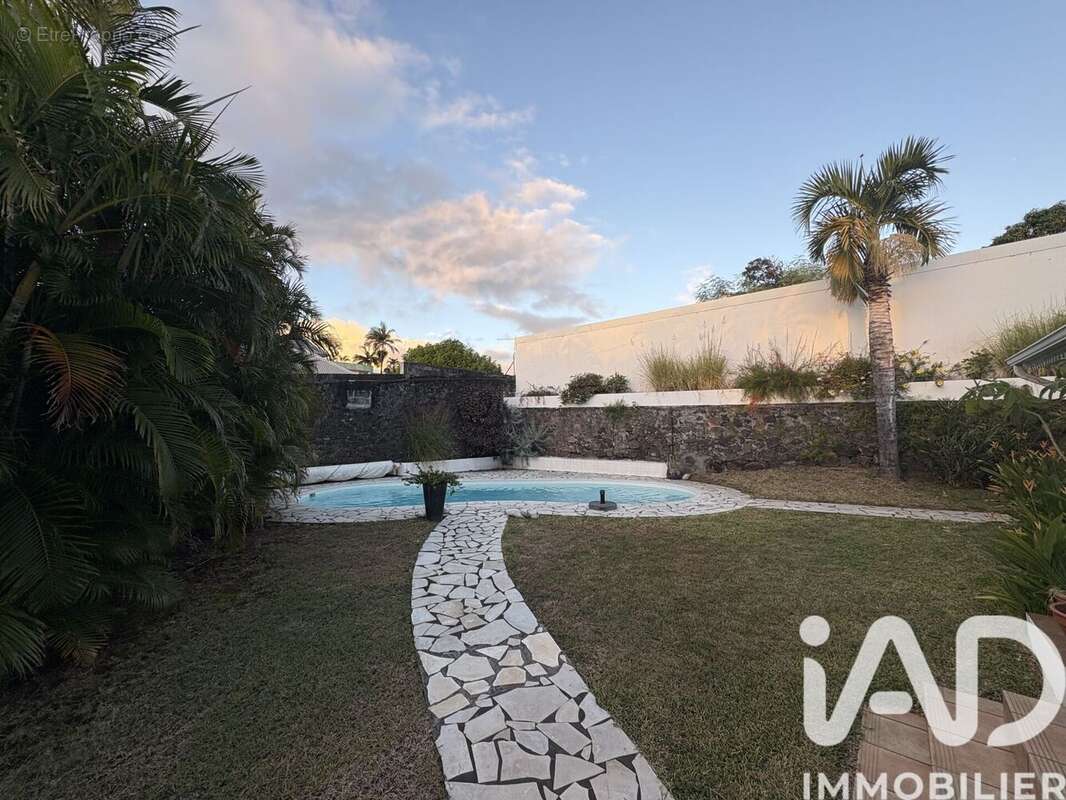 Photo 3 - Maison à SAINT-PIERRE