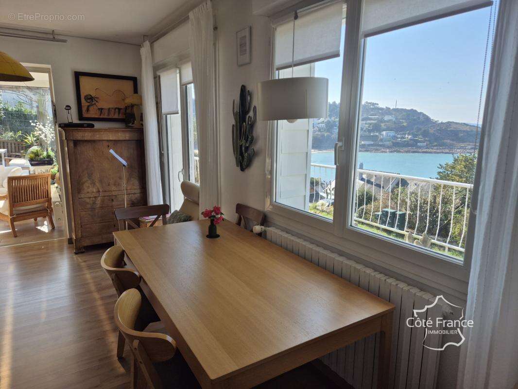 Maison à FERMANVILLE