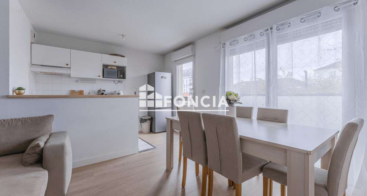 Appartement à NANTES