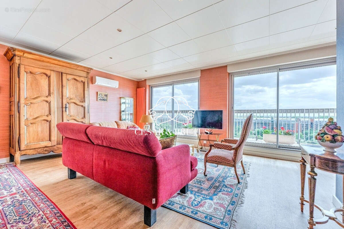 Appartement à CALUIRE-ET-CUIRE